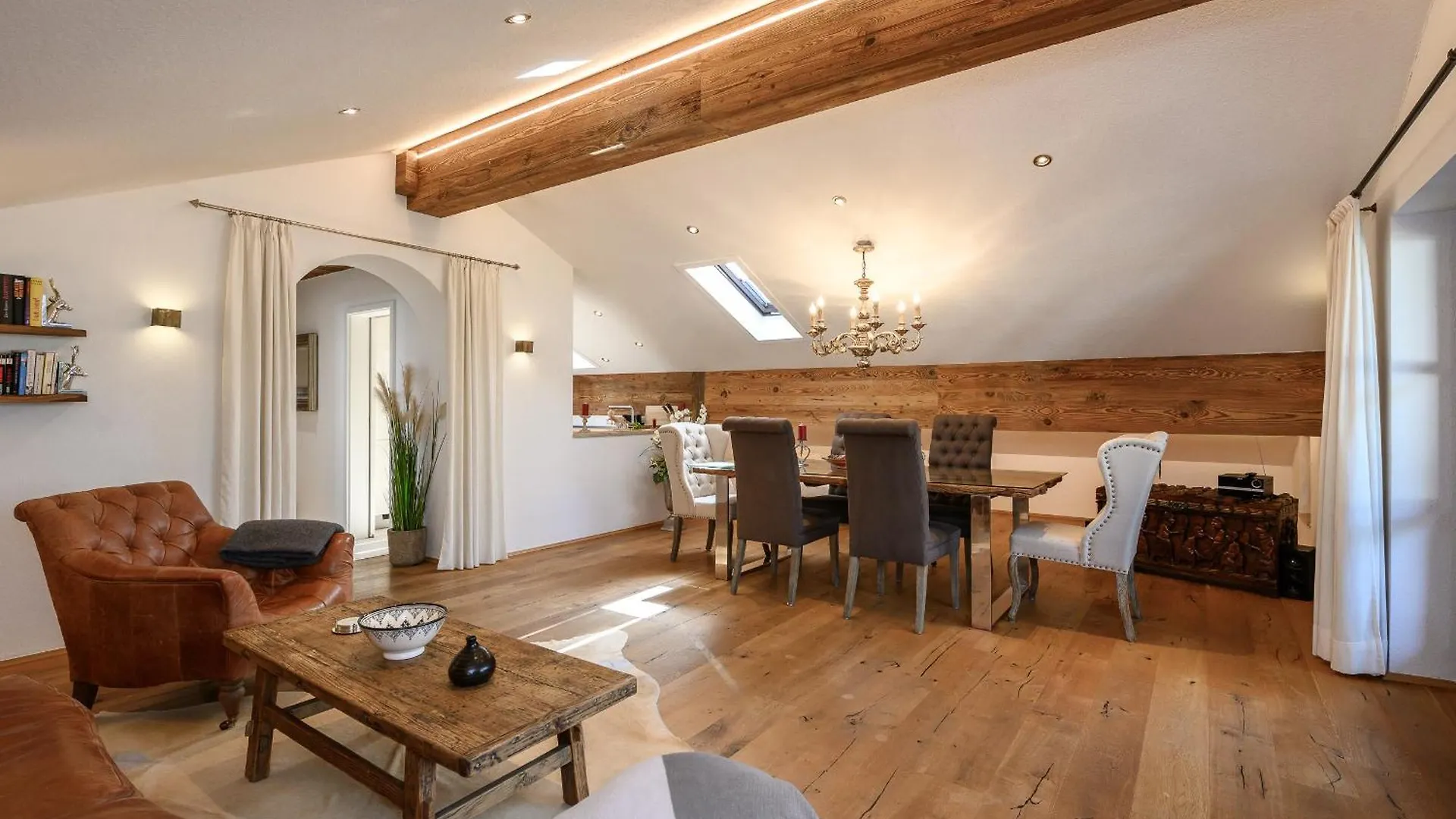 Chalet Vierjahreszeiten 加爾米施-帕滕基興 公寓
